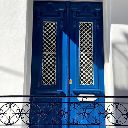 η ελπίδα και η γιάννα ξεκίνησαν ένα χώρο Cute Appartement Vólos