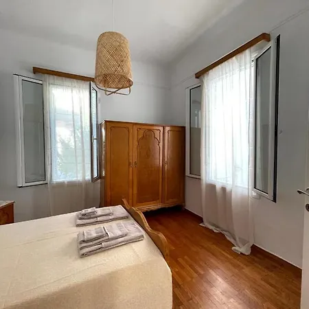 η ελπίδα και η γιάννα ξεκίνησαν ένα χώρο Cute Vólos