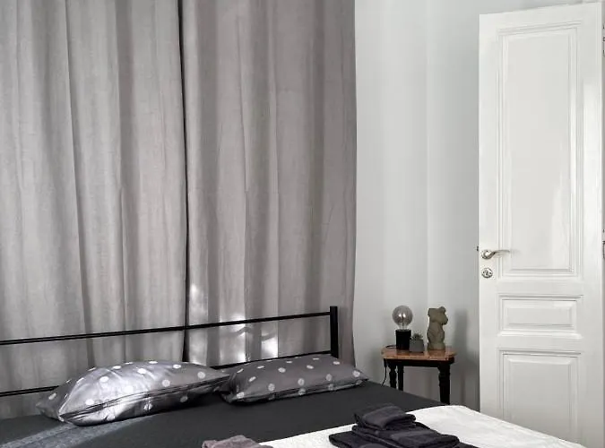 η ελπίδα και η γιάννα ξεκίνησαν ένα χώρο Cute Vólos