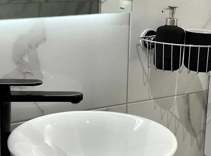 η ελπίδα και η γιάννα ξεκίνησαν ένα χώρο Cute Vólos