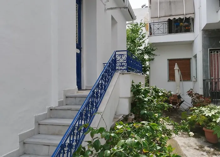 η ελπίδα και η γιάννα ξεκίνησαν ένα χώρο Cute *