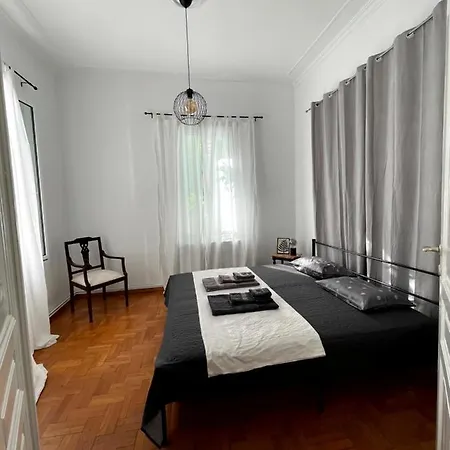 η ελπίδα και η γιάννα ξεκίνησαν ένα χώρο Cute *